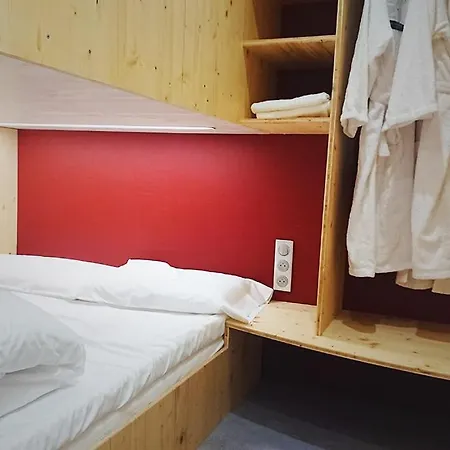 ホステル Skylodge De Piau-engaly *