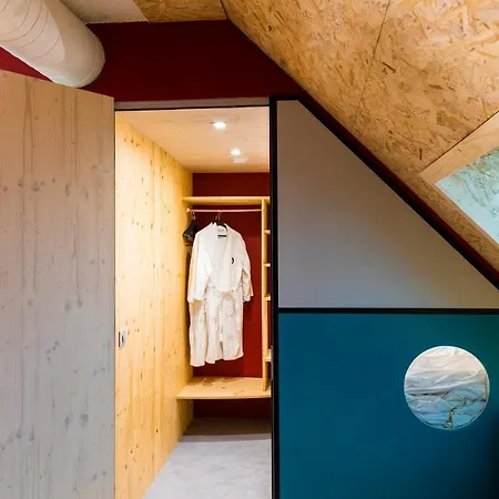 Skylodge De Piau-engaly アラヌエ